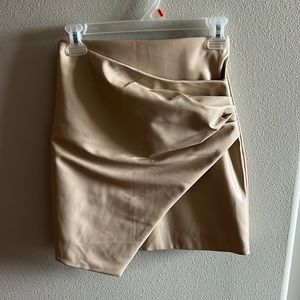 Pink Lily Faux Leather Skirt never been worn